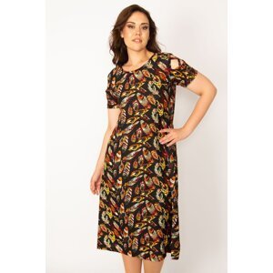 Şans Women's Plus Size Colorful Decollete Floral Patterned Dress