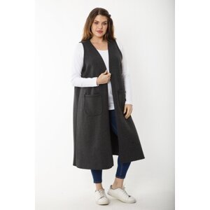Şans Women's Plus Size Smoked Cachet Fabric Long Sleeveless Cape With Pocket