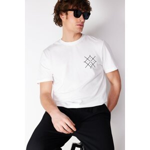 Trendyol Ecru Men's Regular Cut Logo Printed 100% Cotton Short Sleeve T-Shirt