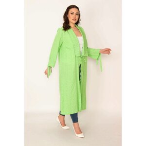 Şans Women's Plus Size Green Jacquard Patterned Coat with sleeves and collar detail
