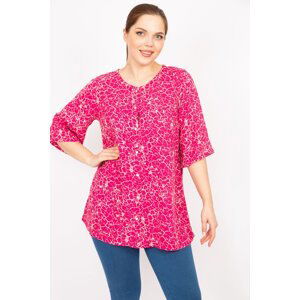 Şans Women's Fuchsia Plus Size Woven Viscose Fabric Front Buttoned Short Sleeve Blouse