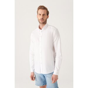 Avva Men's White Oxford 100% Cotton Buttoned Collar Standard Fit Regular Cut Shirt