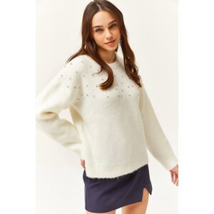 Olalook Women's White Stone Detailed Soft Textured Thick Knitwear Sweater