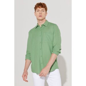 AC&Co / Altınyıldız Classics Men's Green Comfort Fit Wide Cut Classic Collar 100% Cotton Muslin Shirt