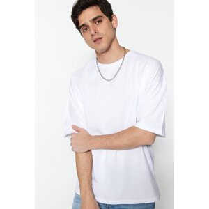 Trendyol White Oversize/Wide-Fit Basic 100% Cotton T-Shirt