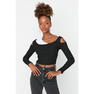 Trendyol Black Cut Out and Color Block Detail Fitted Ribbed Stretch Knit Blouse