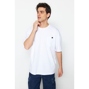 Trendyol Limited Edition White Men's Oversize/Wide Cut Crew Neck Short Sleeve T-Shirt