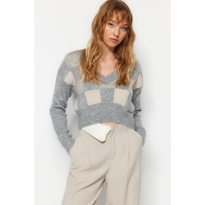 Trendyol šedý crop měkký texturovaný vzorovaný pletený svetr