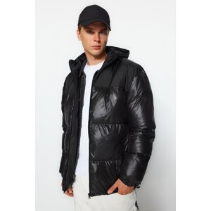 Trendyol Men's Black Regular Fit Hooded Block Water and Wind Resistant Puffer Winter Coat