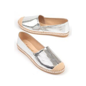 Capone Outfitters Capone Silver Women's Espadrille