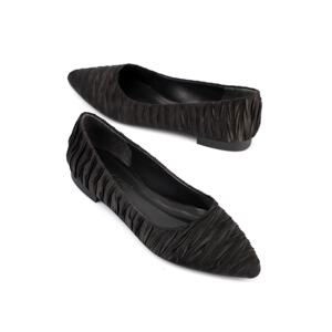 Capone Outfitters Pointed Toe Pleated Women's Ballerinas