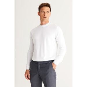 ALTINYILDIZ CLASSICS Men's Cream Non-Pilling Standard Fit Normal Cut Crew Neck Knitwear Sweater
