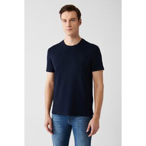 Avva Men's Navy Blue Non Ironing Printed on the Back Soft Touch Standard Fit Regular Cut T-shirt A31