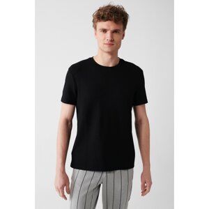 Avva Men's Black No Iron Required Printed on the Back Soft Touch Standard Fit Regular Cut T-shirt