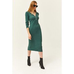 Olalook Women's Green V-Neck Zippered Thick Ribbed Midi Dress