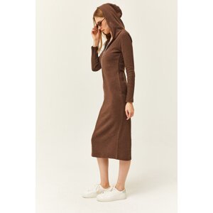Olalook Women's Brown Zipper Hooded Pocket Thick Ribbed Midi Dress