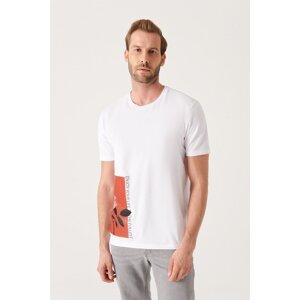 Avva Men's White Graphic Printed Cotton T-shirt