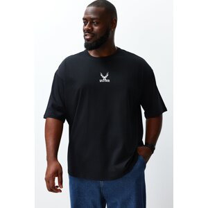 Trendyol Plus Size Black Oversize Animal Embroidery 100% Cotton Comfort T-Shirt