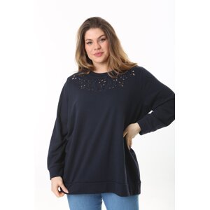 Şans Women's Plus Size Navy Blue Collar Hole Embroidery Detail Sweatshirt