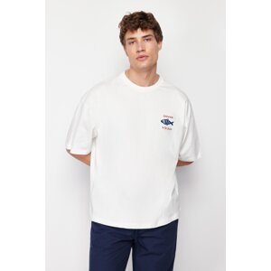 Trendyol Ecru Men's Oversize/Wide Cut 100% Cotton Velvet Texture Printed T-Shirt