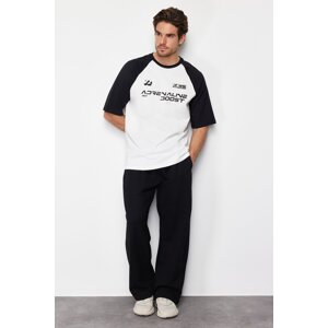 Trendyol Black Oversize Fit 100% Cotton Printed T-Shirt