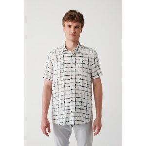 Avva Men's White Bottom Collar Soft Button Patterned Standard Fit Regular Cut Shirt