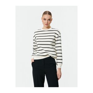 Koton Crew Neck Sweatshirt Standard Cut