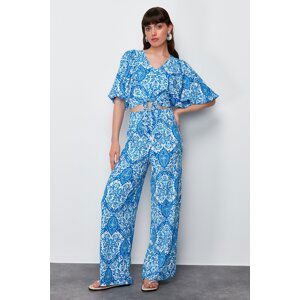 Trendyol Blue Printed V Neck Balloon Sleeve Relaxed/Comfortable Cut Textured Flexible Knitted Two Piece Set