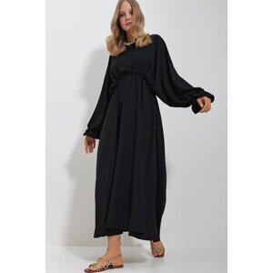 Trend Alaçatı Stili Women's Black Crew Neck Balloon Sleeve Aerobin Fabric Length Dress