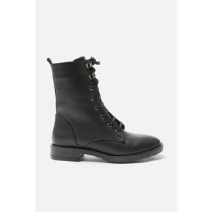 Trendyol Black Lace DetailWomen's Boots & Booties