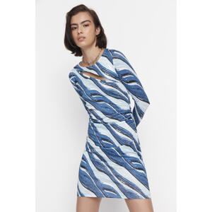 Mini pletené šaty Trendyol Blue Printed Bodycon