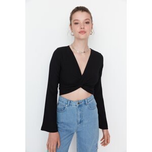 Trendyol Black Knot Detail Crepe Neck/Textured Crop Knitted Blouse