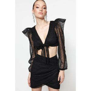 Trendyol Black Crop Lined Lace Blouse with Piping