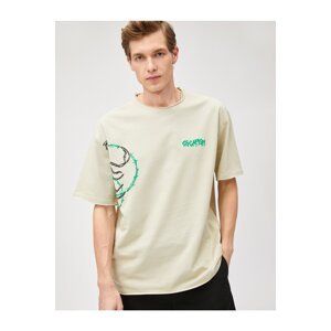 Koton Oversized T-Shirt Insect Printed Crewneck Short Sleeved Cotton