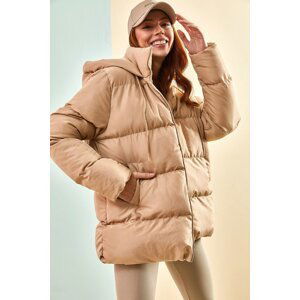 Bianco Lucci Women's Long puffer jacket with a Lace-up hood.