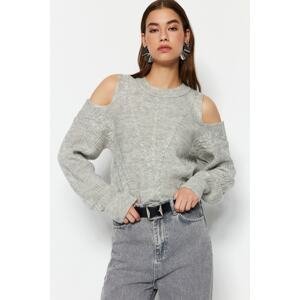 Trendyol Grey Window/Cut Out Měkký texturovaný pletený svetr