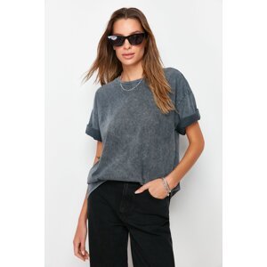 Trendyol Anthracite 100% Cotton Pale Effect Back Printed Boyfriend Crew Neck Knitted T-Shirt