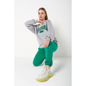 Know Women's Gray Green California 1991 Printed Oversize Bottom Top Tracksuit Set
