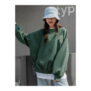 Know Women's Green Merry Cheerful Printed Oversize Crew Neck Sweatshirt