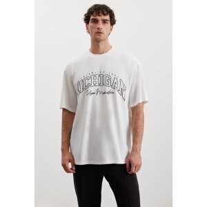 GRIMELANGE Noris Men's Regular Fit 100% Cotton Printed White T-shirt