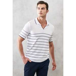 AC&Co / Altınyıldız Classics Men's White-Navy Blue Standard Fit Normal Cut 100% Cotton Polo Collar Knitwear T-Shirt.