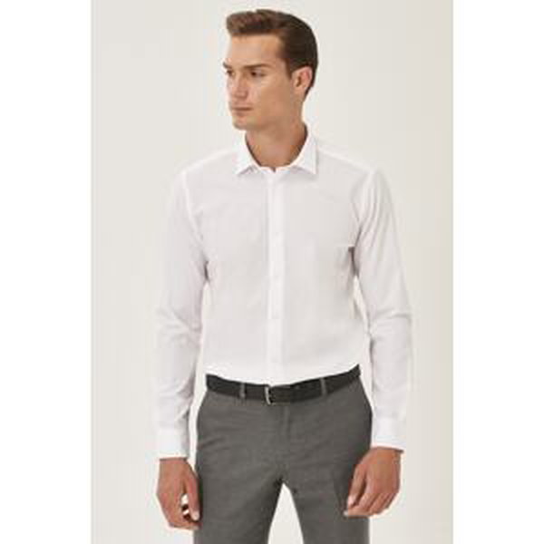 AC&Co / Altınyıldız Classics Men's White Easy-to-Iron Slim Fit Slim Fit Classic Collar Cotton Shirt.