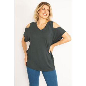 Şans Women's Plus Size Green Off-the-Shoulder Off-the-Shoulder Blouse