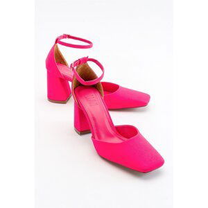 LuviShoes Women's Bowl Fuchsia Heeled Shoes