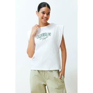 Trendyol White 100% Cotton Premium Printed Regular/Regular Fit Crew Neck Knitted T-Shirt