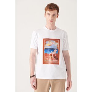 Avva Men's White Slogan Printed Cotton T-shirt