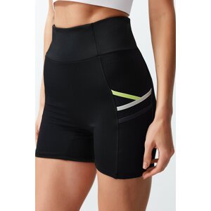 Trendyol Black Restorer Tulle Pocket and Reflector Print Detailed Knitted Sports Shorts/Short Leggings