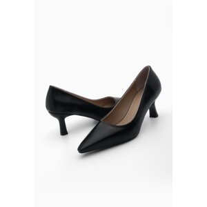 Marjin Women's Pointed Toe Classic Heeled Shoes Vadin Black