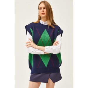 Olalook Women's Navy Blue Green Diamond Pattern Soft Textured Oversize Thick Sweater