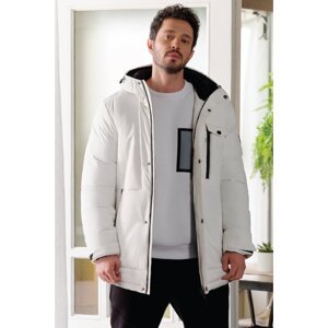 Avva Men's White Water Repellent Windproof With Thermometer Inflatable Comfort Fit Comfortable Cut Coat